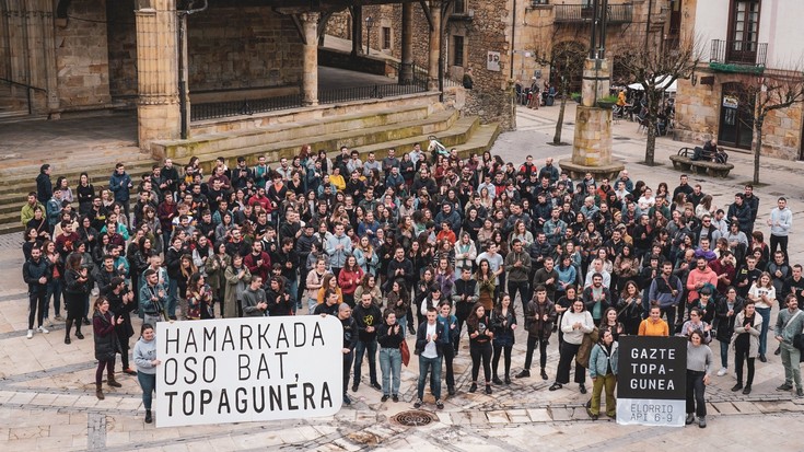 Elorrioko Gazte Topagunera joateko autobusa jarriko dute Debagoienetik