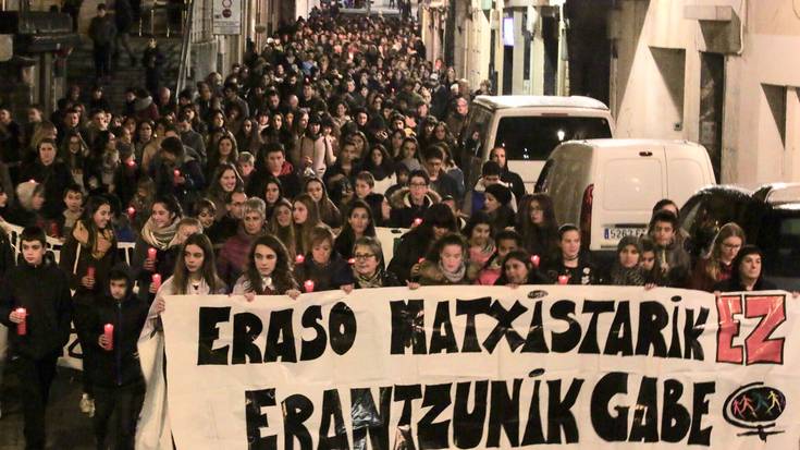 Manifestazio jendetsua indarkeria matxista desagertzeko egarriz