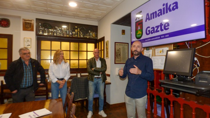 Albistegia: 2025-10-27