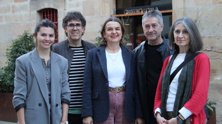 Etxebizitzaren inguruan Udal Gobernuak "planak besterik ez" dituela salatu du EAJk