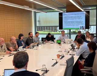 Basalgoko proiektu eolikoaren aurkako jarrera azaltzeko bilera egin dute Aldundian