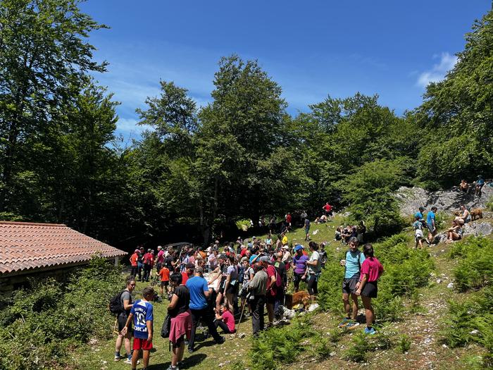 Giro onean ospatu dute Santikurtz Eguna