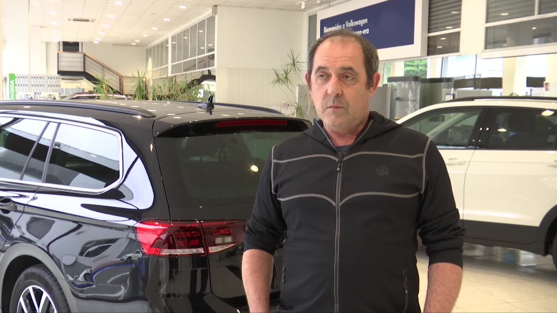 Jon Galdos: "Udako hilabeteak onak izaten dira lanerako, baina salmentei buelta ematea kosta egingo da"