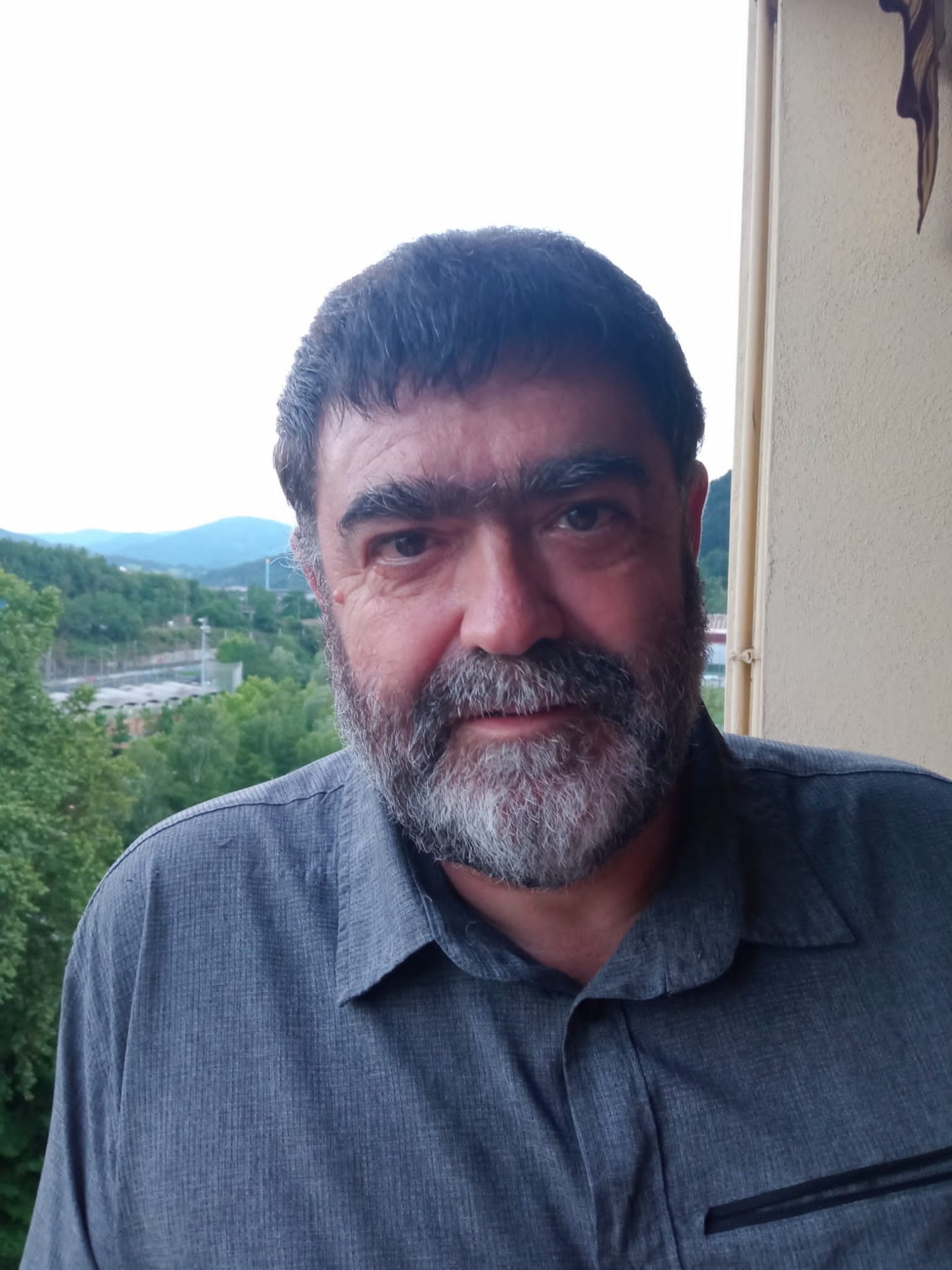 Joxetxo Mendia: "Iruña-Veleiaz nahiko nuke berba egin oñatiarrekin"