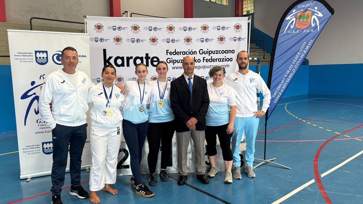 UDA Karateko hiru kirolarik bost domina lortu dituzte Gipuzkoako Txapelketan