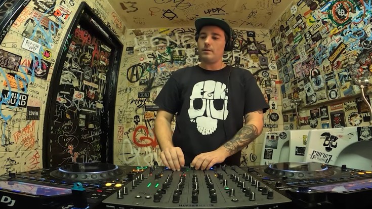 Musika elektronikoa eskualdean sustatzeko helburuarekin, Talka elektronika topaketa