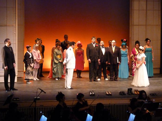'Madama Butterfly' opera ikusteko sarrerak ditugu