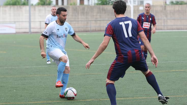 Eibarko beteranoak nagusi UDAren aurka (4-2)