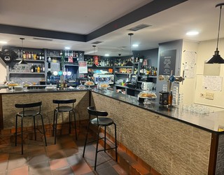 Ona jatetxean, bi pertsonarendako otordua