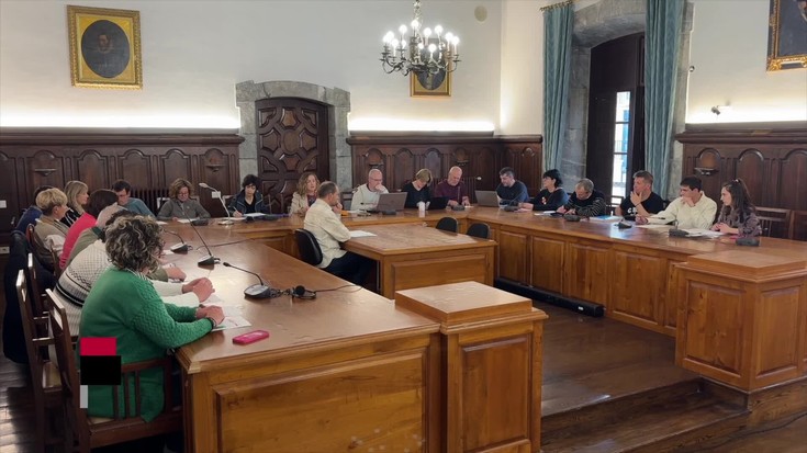 Debagoieneko alderdiak 2027ko udal hauteskundeetarako alkategaiak zehazten hasi dira