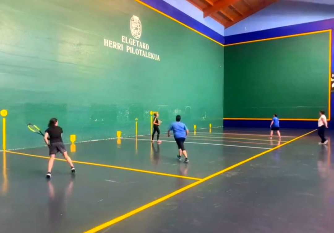 Elgetako Frontenis txapelketa azken txanpan