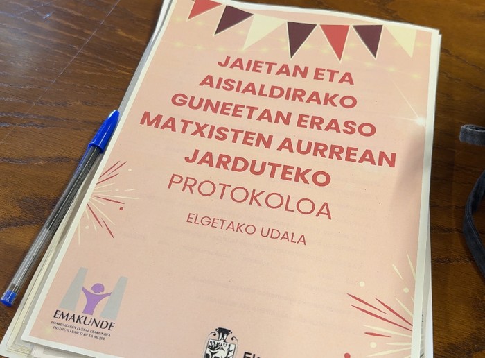 Eraso matxisten kontrako jaietako protokoloa, aurkezpena