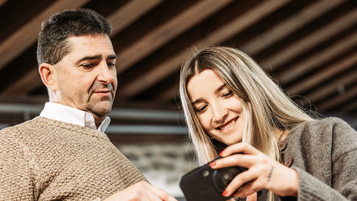 Esnargi bazkide bila dabil eskolan egin den lehen autokontsumo proiekturako