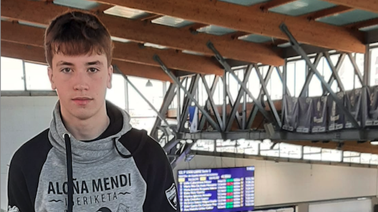 Bere markak onduta bueltatu da Espainiako txapelketatik Julen Pedregal igerilaria