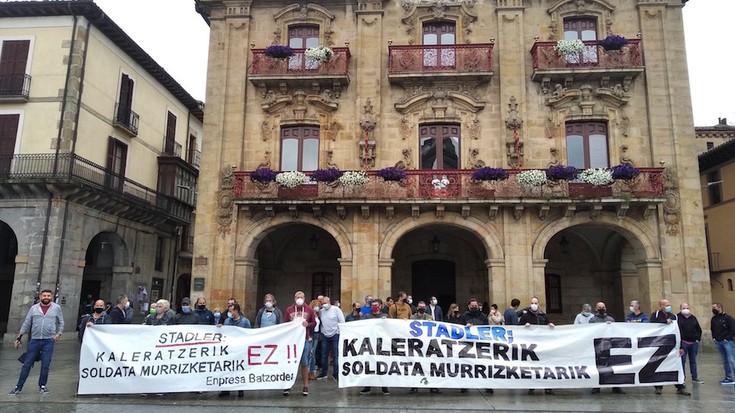 Stadler enpresako langileek greba mugagabea iragarri dute