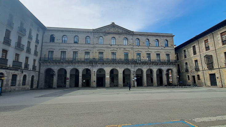 UNED-Bergarak bihar irekiko du matrikulazio epea