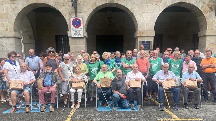 Omenaldia 80 urtetik gorako pentsiodunei, erakutsitako "ausardiagatik eta kemenagatik"