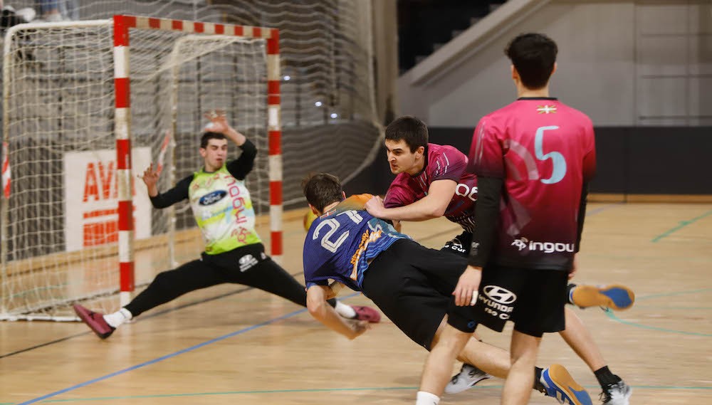 Bergararrentzat derbiko garaipena (26-22)