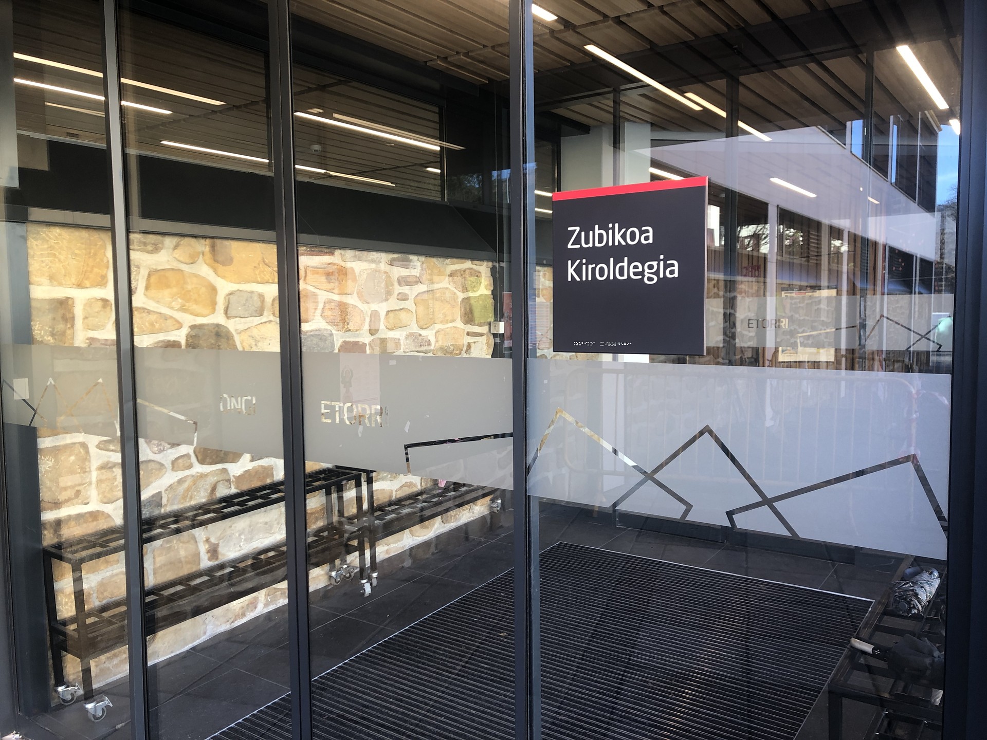 Udal zerbitzuen ordutegia aldatu egingo da datozen egunetan