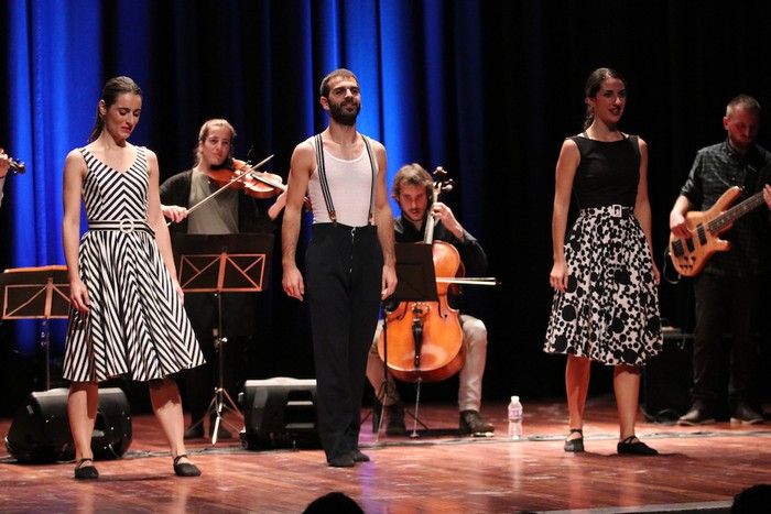 Ikusmina piztu du 'Garden' emanaldiak Oñatin - 35