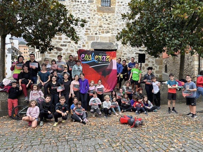 Euskararen aldeko herri-lasterketa