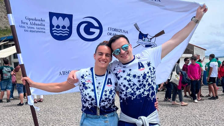 Euskadiko txapela irabazita, Kontxako Bandera du buruan Nerea Agirrezabalek