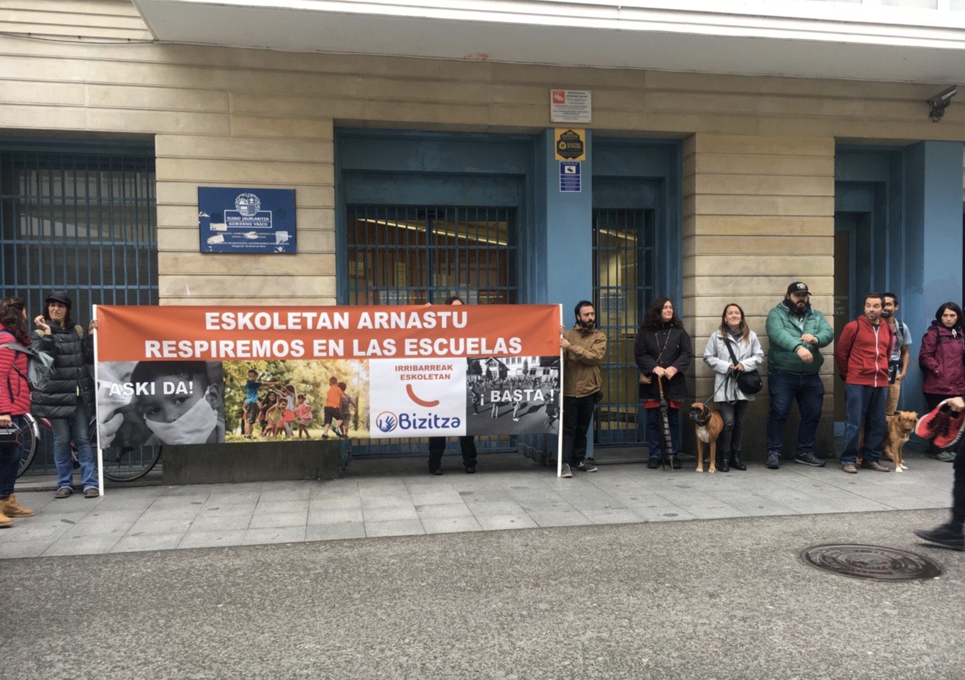 Bizitza plataformak antolatutako manifestaziora joateko autobusa egongo da Elorregitik