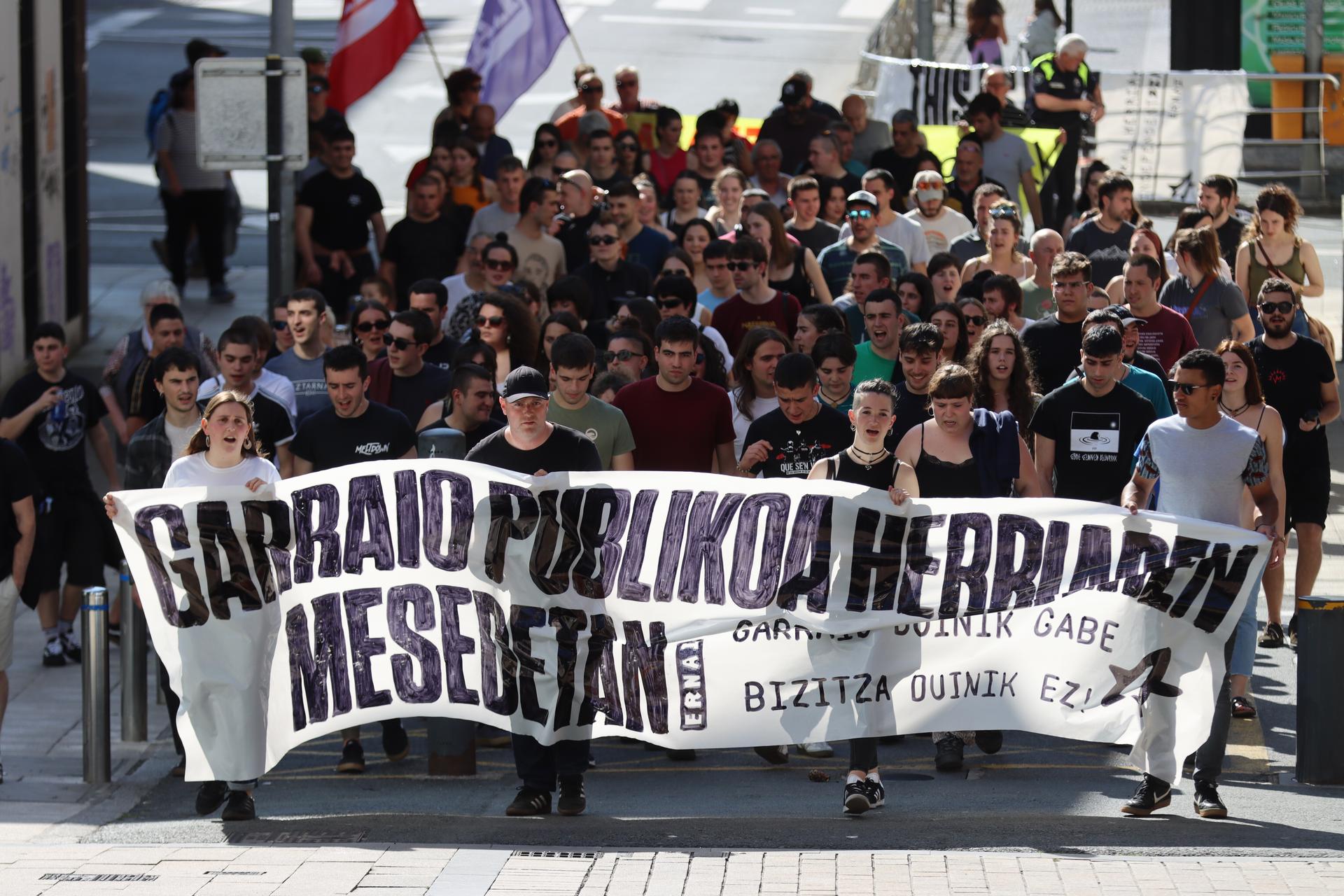 "Garraio publiko duina" eskatu du Debagoieneko Ernaik Bergaran