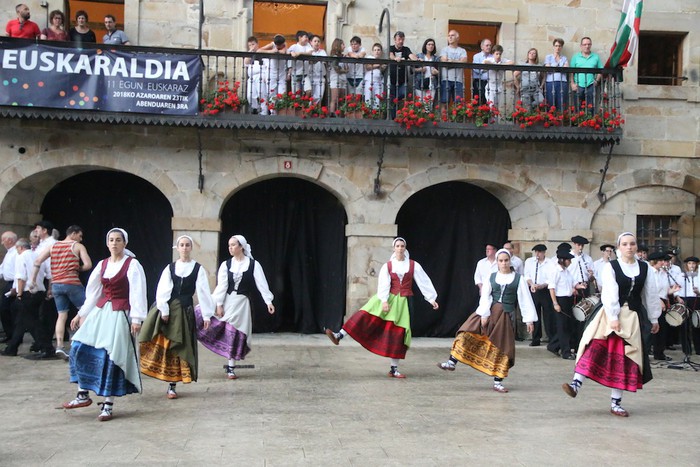 Mairuaren Alardea egin dute Antzuolan - 93