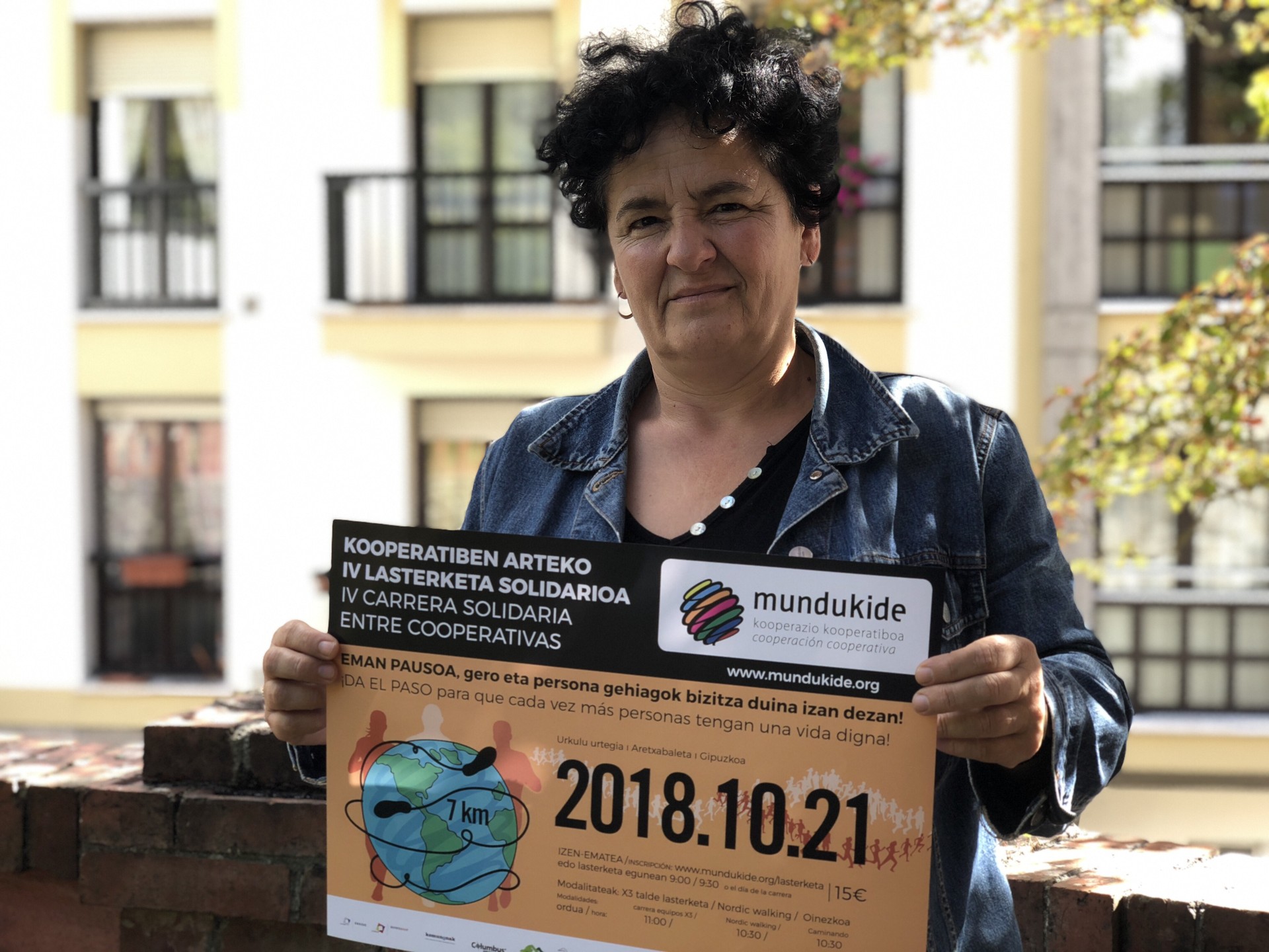 Urri Urizar: "Lasterketa solidarioan parte hartzera dei egiten dugu"