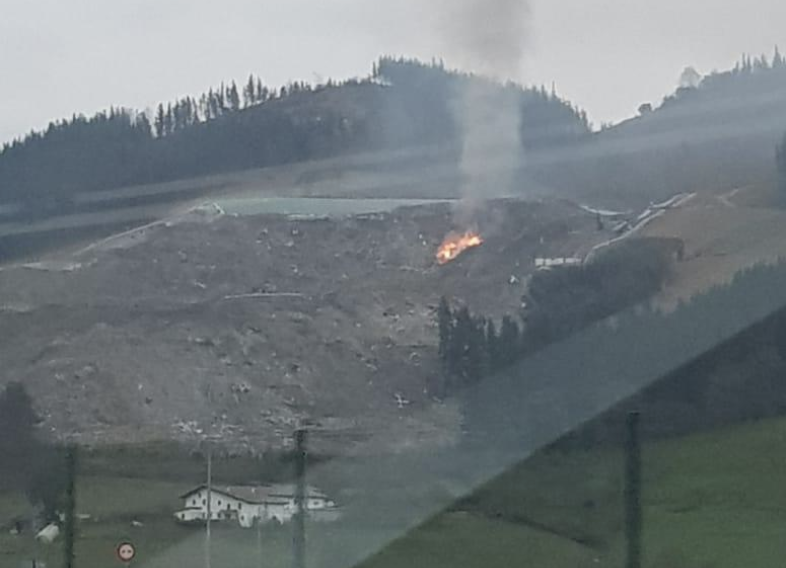 Arrasateko aireraren kalitatea neurtzeko eskatu dio EH Bilduk alkateari