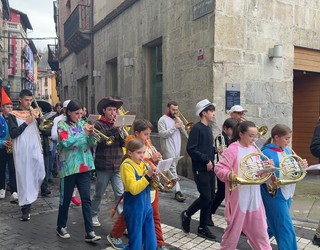 Musikarekin amaitu dira Bergarako Aratusteak