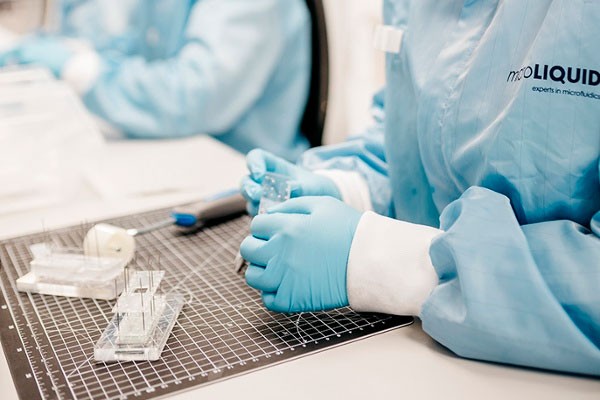 COVID-19aren diagnostiko azkarrak egiteko sistema, Microliquid enpresaren eskutik