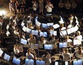 Adhoc Vakantiorkest kontzertu-orkestra berezia Bergaran