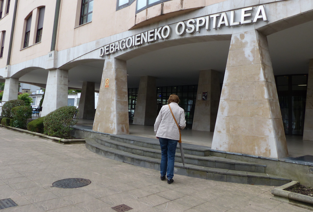 Coliseum Arrasate gimnasioko erabiltzaileei PCR proba egiteko eskatu die Osasun Sailak