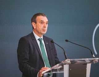 Vicente Atxak abenduan emango dio amaiera Mondragon Unibertsitateko errektore ibilbideari