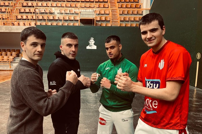 Asier del Campok Arabako txapelketako finala jokatuko du zapatuan, Aitor Markaidarekin batera