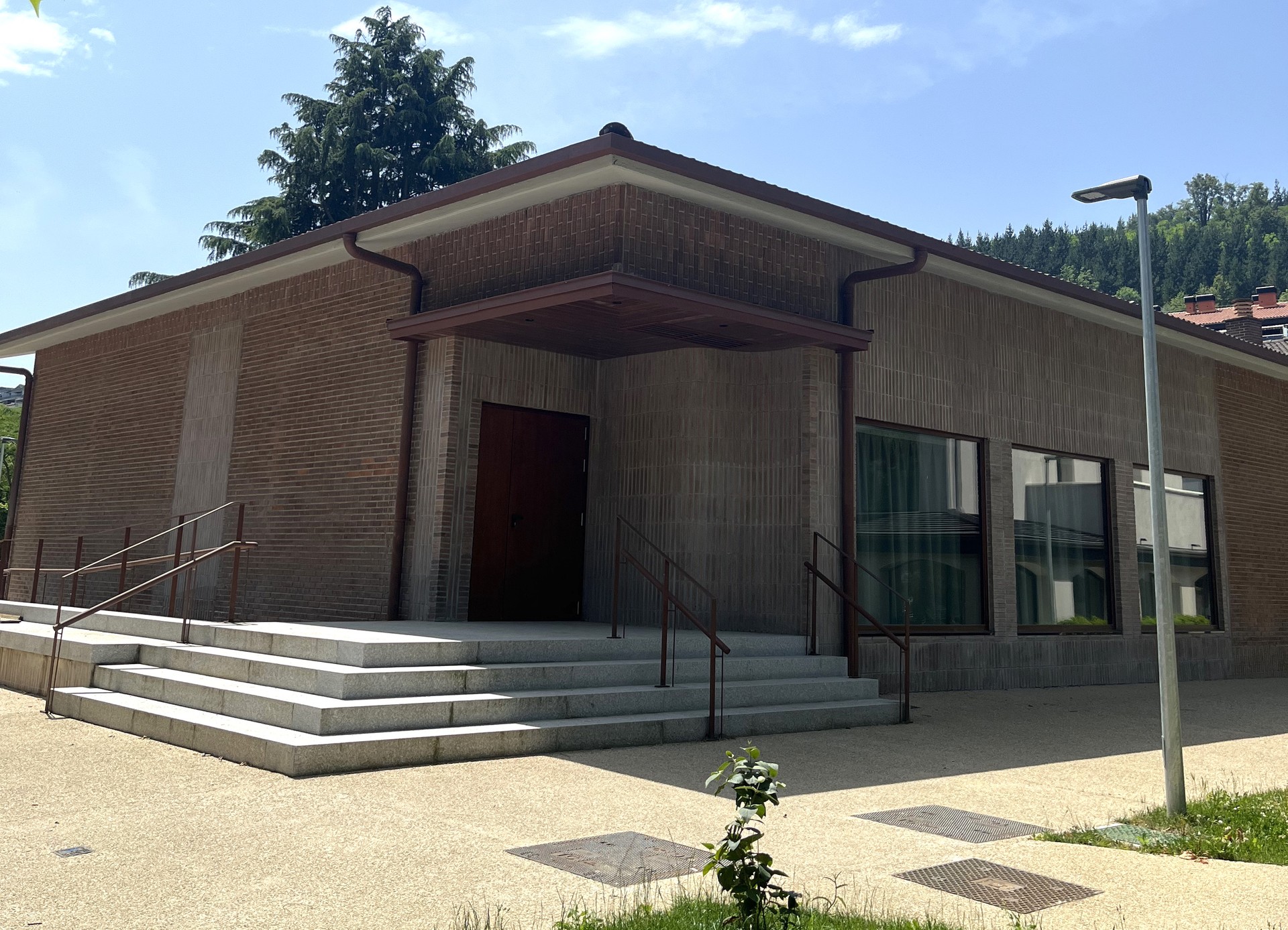 Komentua inauguratuko dute martitzenean
