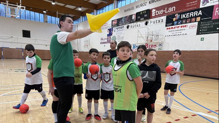 Debagoiena Futsal kanpuseko izen-ematea zabalik dago
