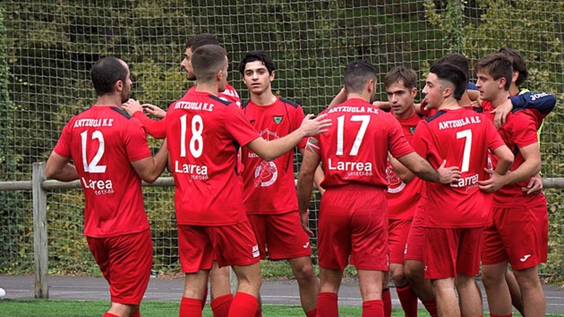 Zoramena Eztalan: Antzuolak 13-0 irabazi dio Zarautzi