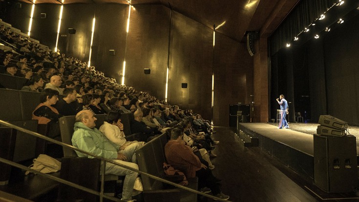 Zuhaitz Gurrutxagaren 'Nortasun agiria' bakarrizketa abenduaren 26an, Bergarako Seminarixoan