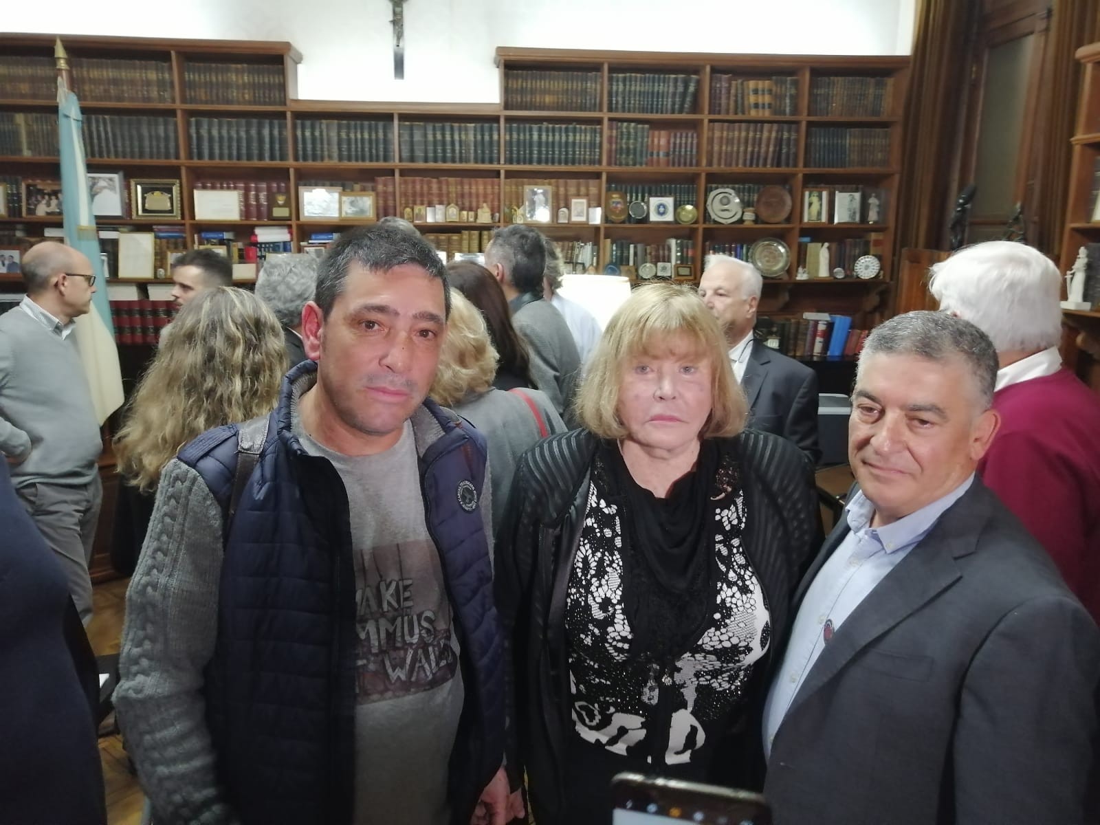 Juan Luis Merino zinegotzi ohia, Maria Servini epailearekin Argentinan