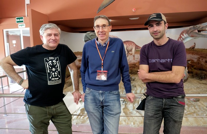 Erik Isasmendi eskoriatzarra, espinosauro "erraldoi" baten aurkikuntzan