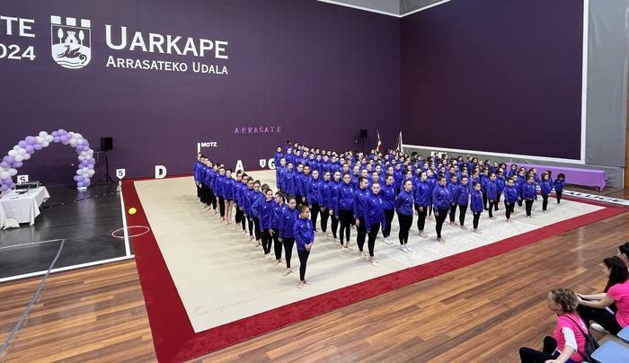 Arrasate Dragoi taldeko gimnastek Bergaran ekingo diote denboraldi berriari