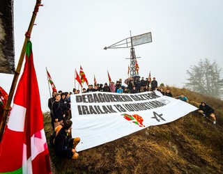 Irailaren 13ko manifestaziora joateko deia egin die Debagoieneko Ernaik bailarako gazteei