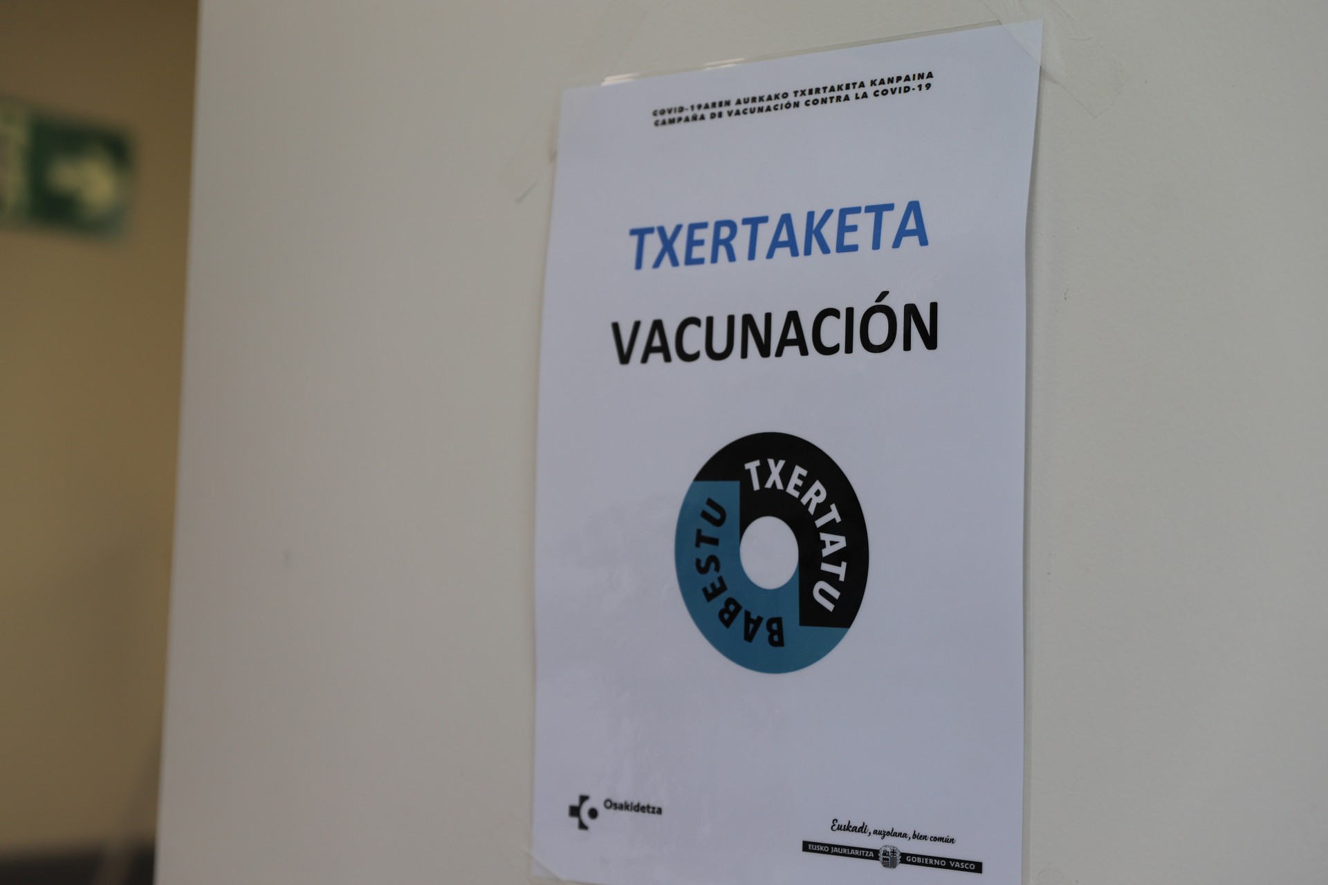12 urtetik gorako herritarren %70ak amaitu du dagoeneko txertaketa-zikloa