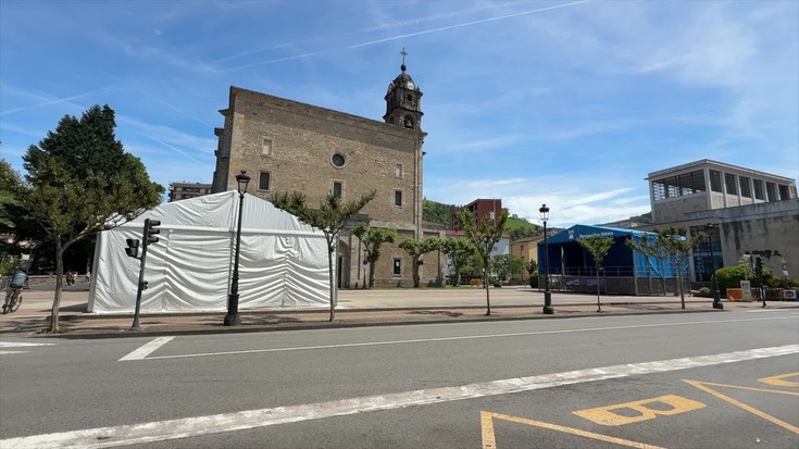 Pentekosteetarako prestatzen ari dira Bergaran