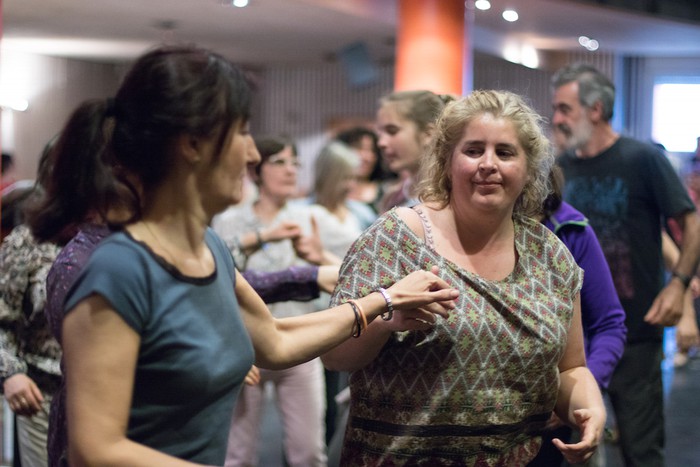 Jendea gustura Gerard Godon soinujole frantziarrarekin domekan egindako Herrixa Dantzan saioarekin - 10