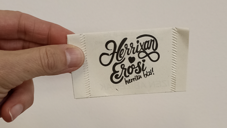 'Herrixan erosi, herrixa bizi' kanpaina, bihartik aurrera martxan