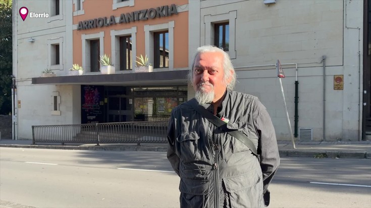 Fernando Larrañaga: "Elorrio herri lasaia eta polita da; plazan bertan lau jauregi ikus daitezke"